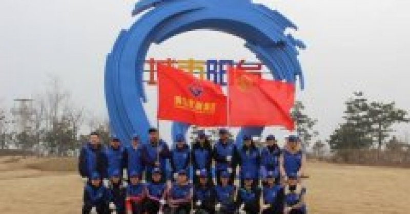 集團(tuán)團(tuán)委開(kāi)展學(xué)雷鋒志愿服務(wù)活動(dòng)